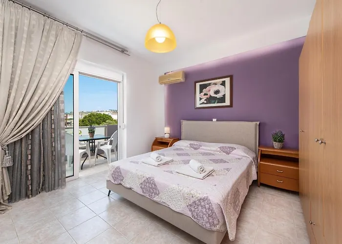 Lejlighed Savvas Afantou